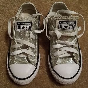 Girls Converse